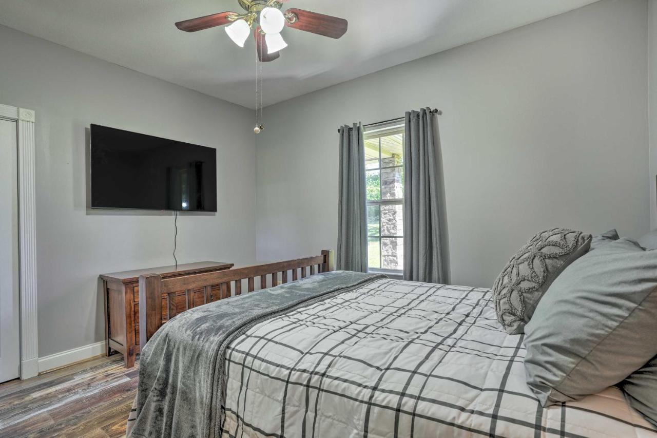 Spacious Group-Friendly Georgia Home On Lake Trenton المظهر الخارجي الصورة