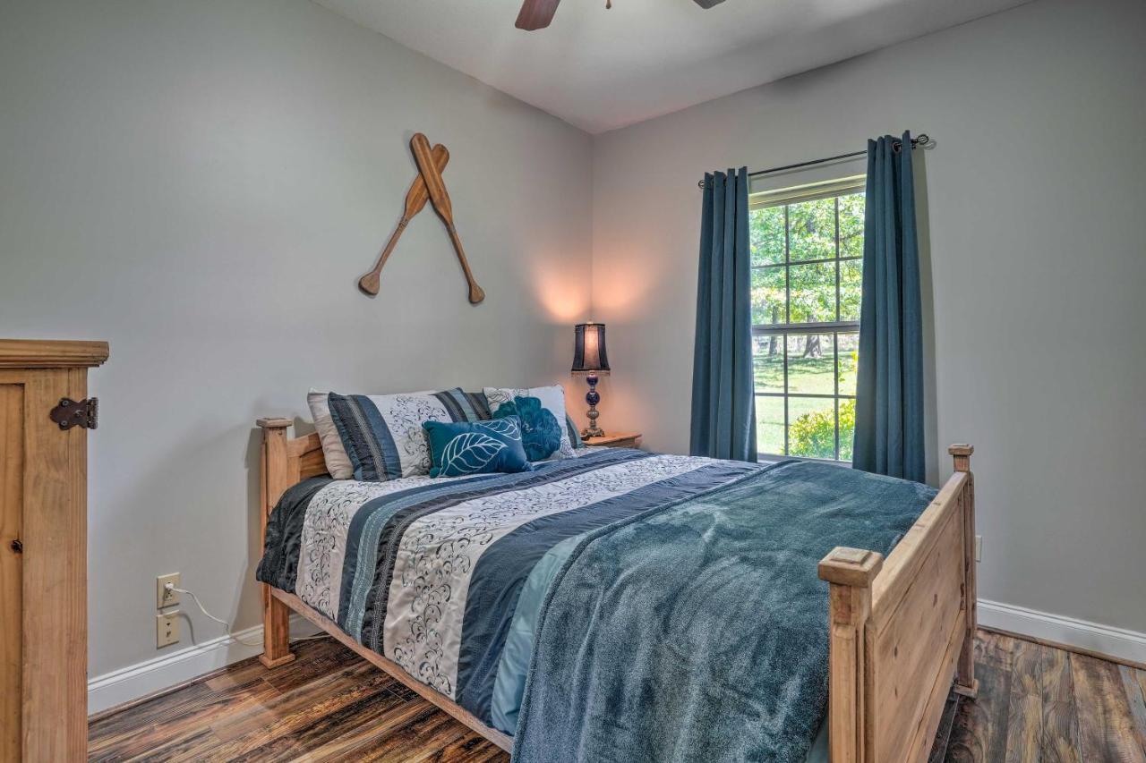 Spacious Group-Friendly Georgia Home On Lake Trenton المظهر الخارجي الصورة